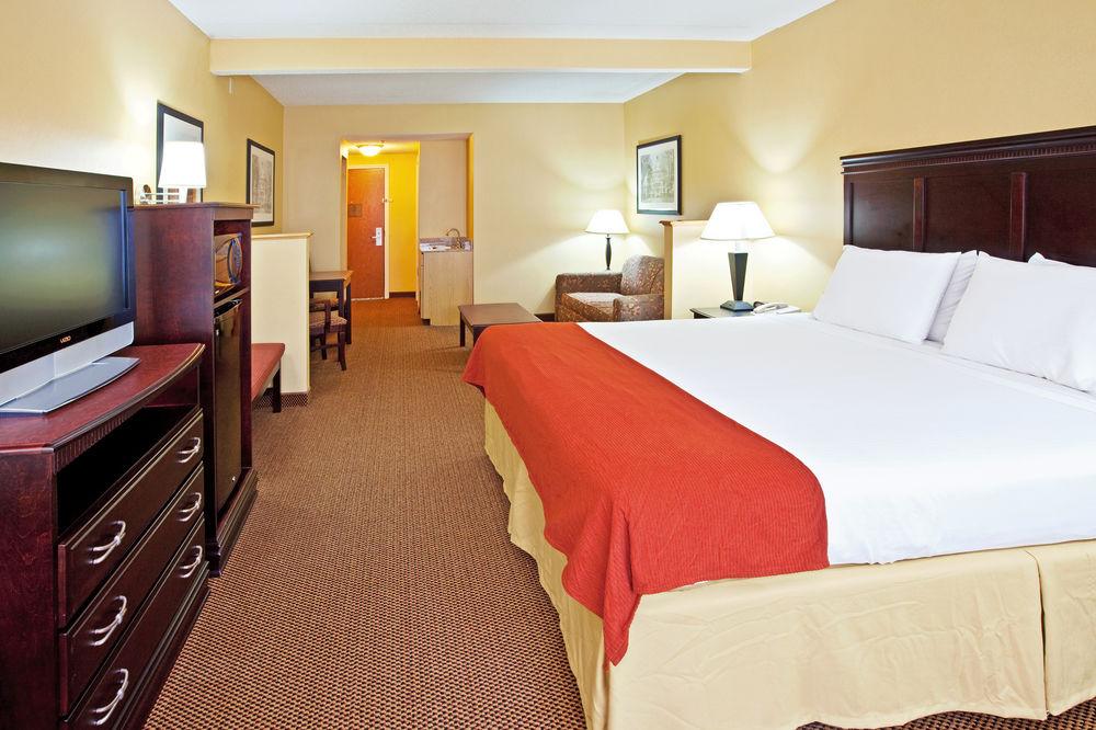 Holiday Inn Express Hotel & Suites Louisville South-Hillview, An Ihg Hotel Bagian luar foto