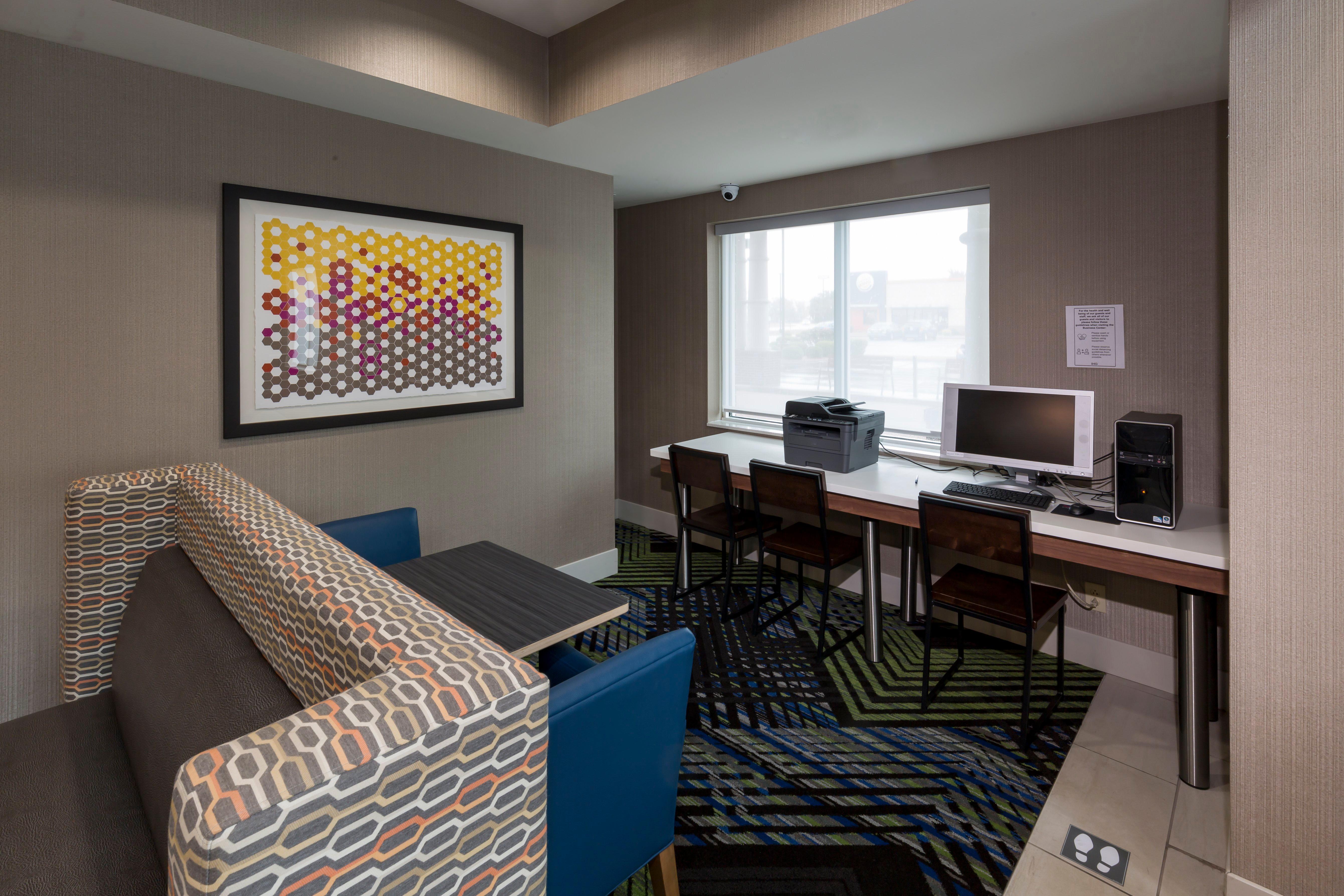 Holiday Inn Express Hotel & Suites Louisville South-Hillview, An Ihg Hotel Bagian luar foto