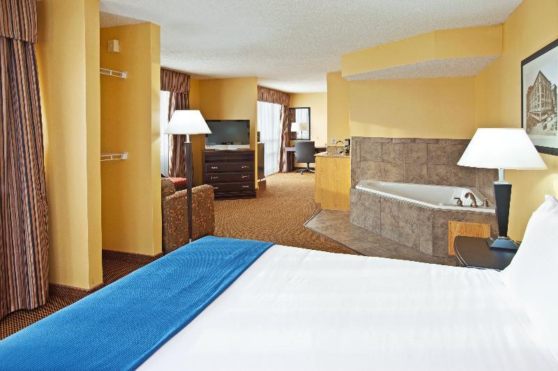 Holiday Inn Express Hotel & Suites Louisville South-Hillview, An Ihg Hotel Bagian luar foto